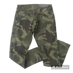 Rue 21 BLACK Skinny Flex Camo Jeans women’s 30X30